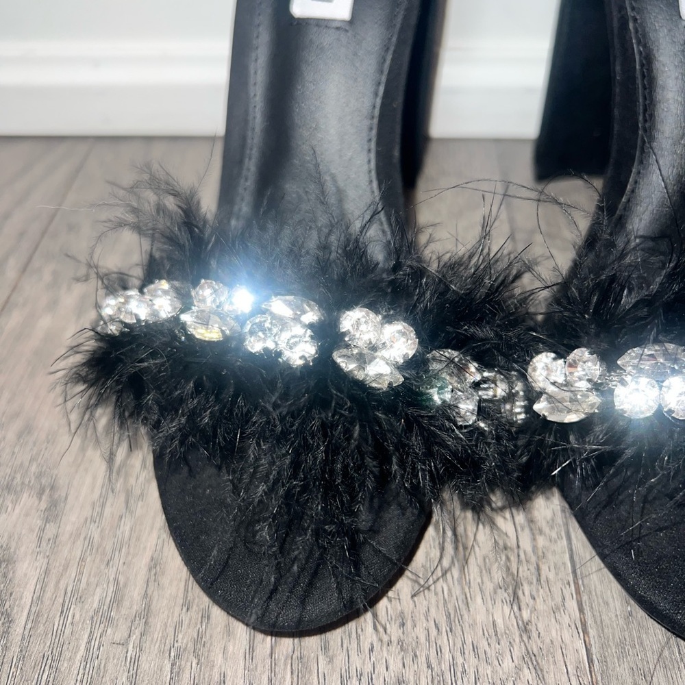 Steve Madden Black Heels with Crystal Accents - Picture 3 of 8